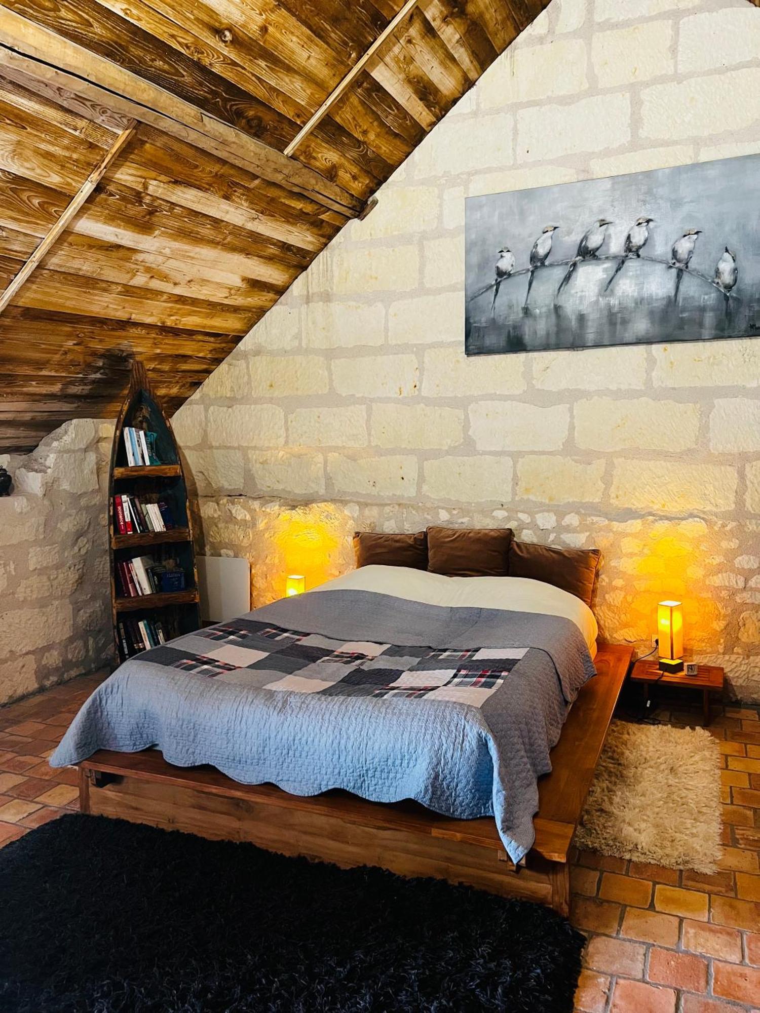 Chateau De La Thibaudiere - Chambre Du Tonneau Allonnes  Exteriér fotografie